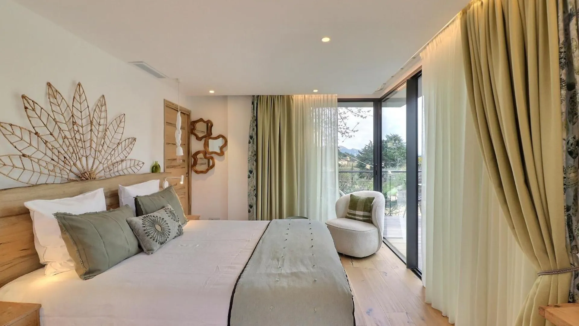 Hotel La Bastide Des Culs-Rousset Marsiglia 0*,